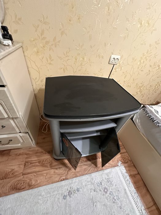 Тумба под телевизор