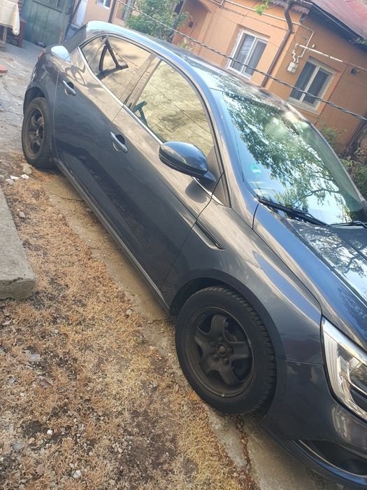 Vând Renault megane 4 2016