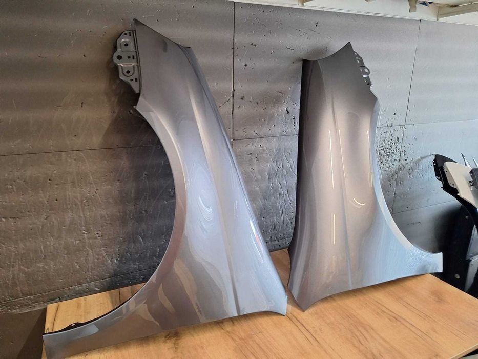 Aripa Fata Dreapta & Stanga VW Jetta 3/III An 2005-2011 (LD7X (Gri))