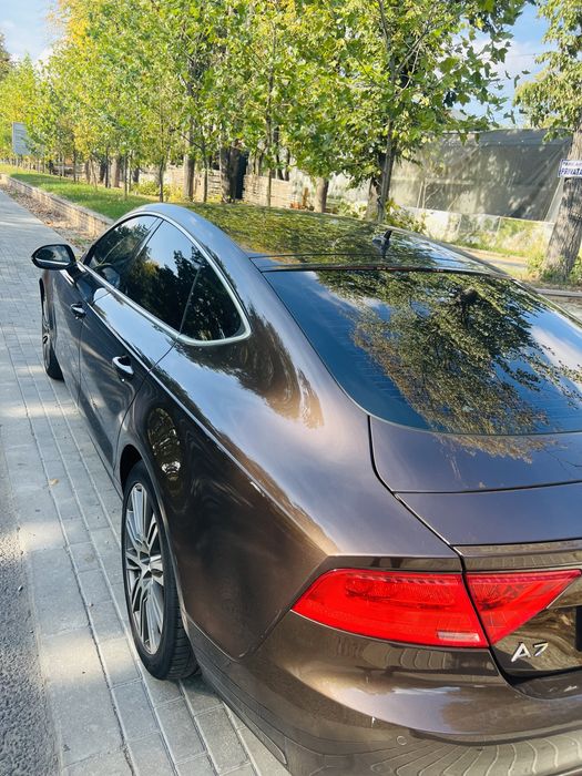 Vand Audi A7 2013