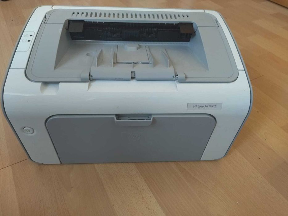 принтер HP Laser jet P1102 б/у