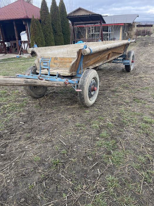 Căruță de vânzare