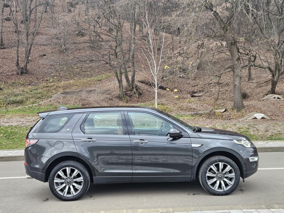 Land Rover Discovery Sport, 5 locuri, 4x4, Automata