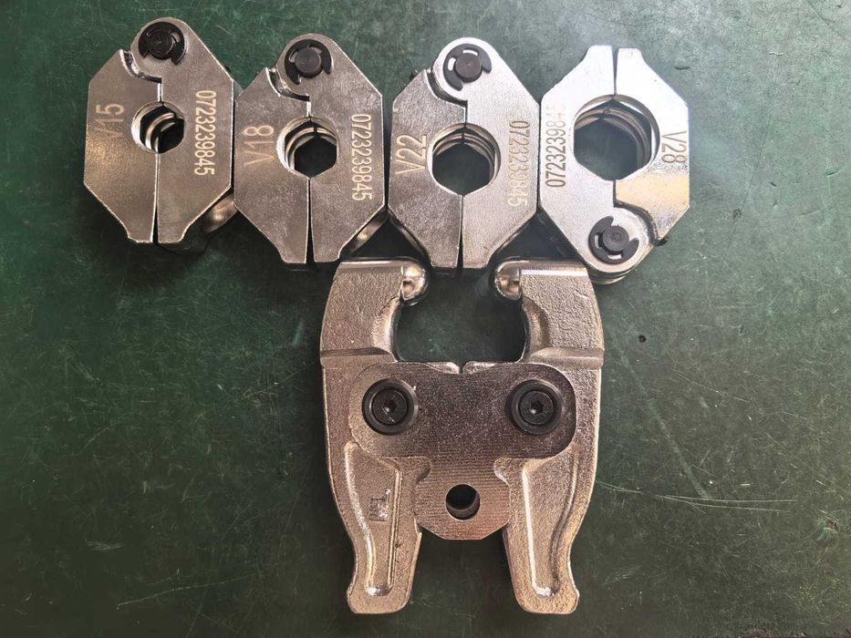 Bacuri presare unghiulare V15 V18 V22 V28 gen Milwaukee REMS