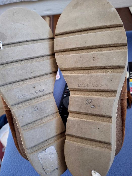 Елегантни дамски боти от велур