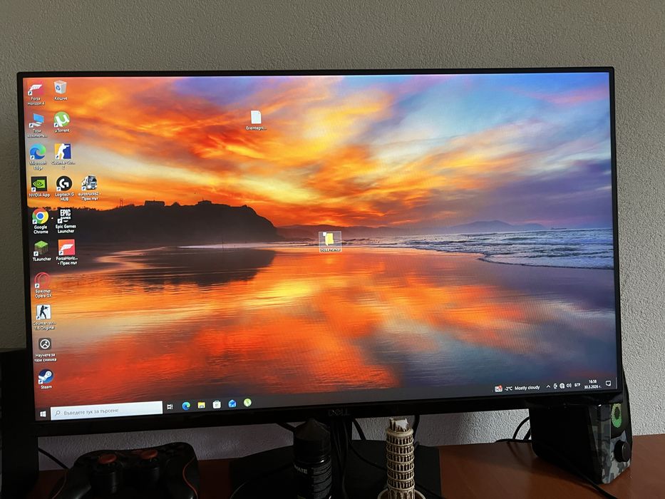 Продавам геймърски компютър в перфектно състояние