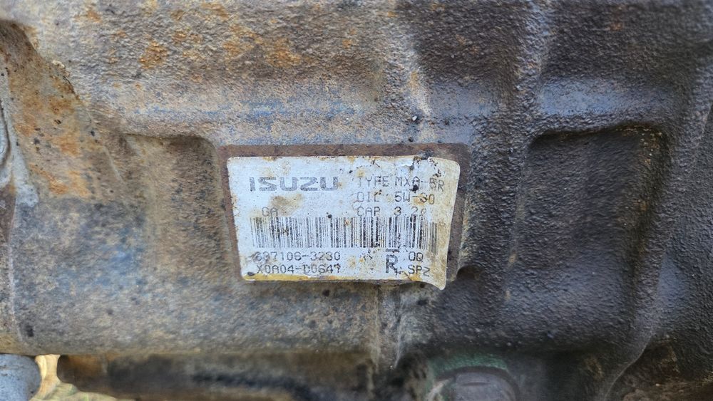 Кпп на Isuzu elf , двигатель 4hf1