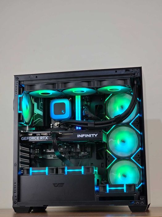 Нов | Ryzen 7 7700 | RТX 5070 | RAM | NVMe | Геймърски