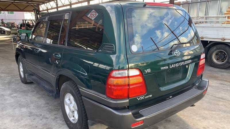 Дверь задняя правая на Toyota Land Cruiser 2003 год
