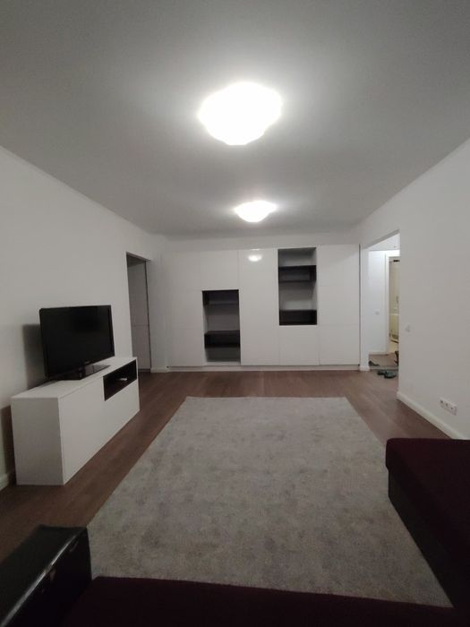 Apartament două camere, zona Unirii, de închiriat!