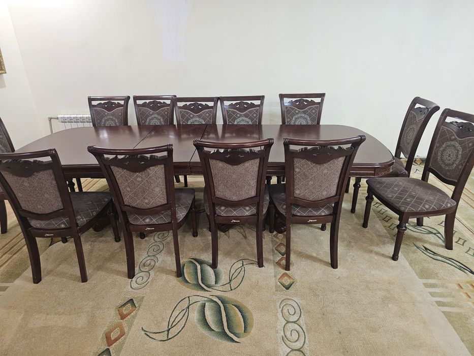 Стол + 12 стульев