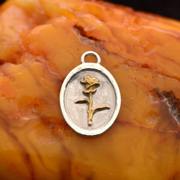 Сребърен медальон роза 925 | Арт висулка талисман „Memento Vivere“