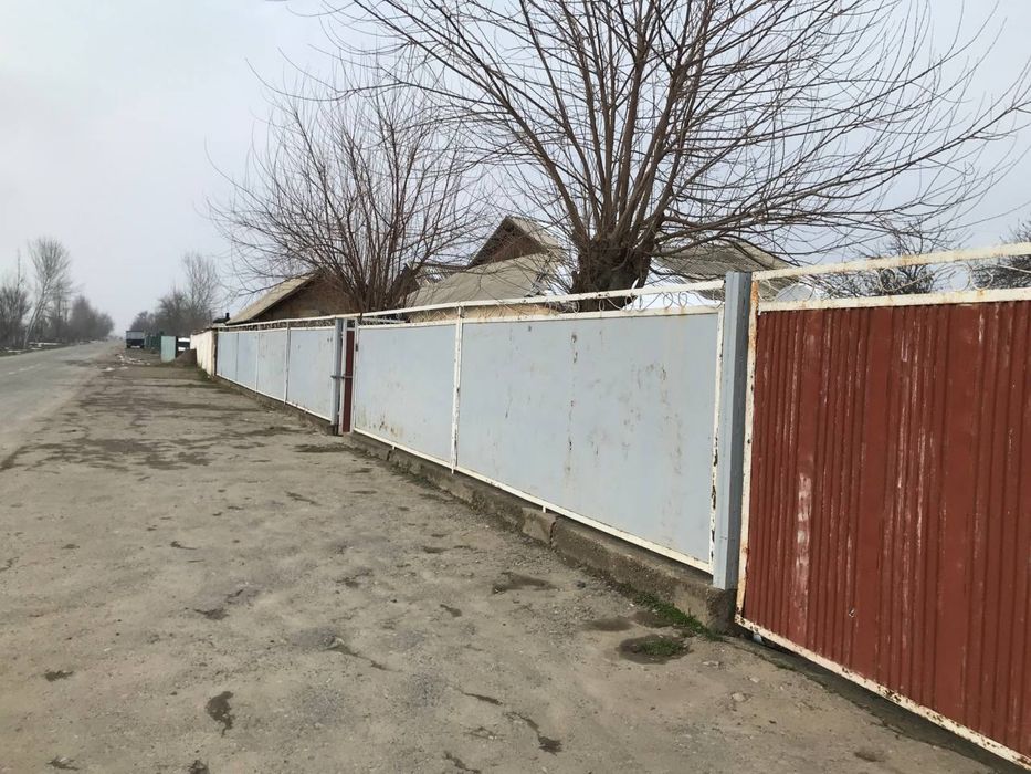 Гагарин шаҳрида катта ҳовлили уй , 14 сўтиҳ