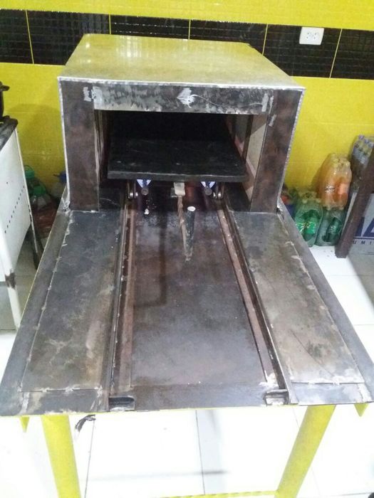 Lavash hamirini pishiradigan aparat