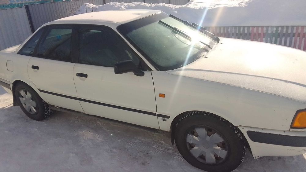 Продам Ауди 80 б4