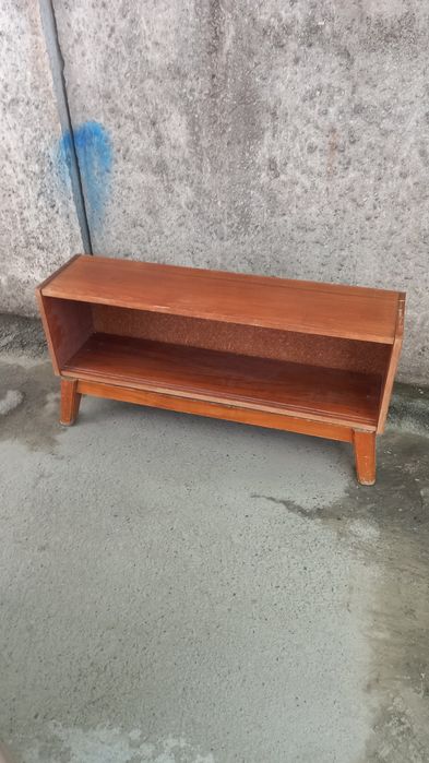 Полка настенная универсал