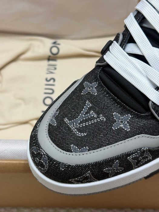 Adidasi Louis Vuitton Trainer Premium