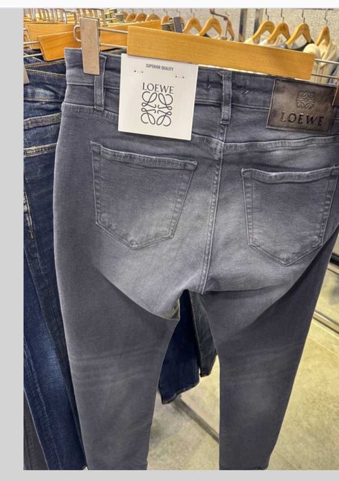 blugi modele noi 2026 LOEWE