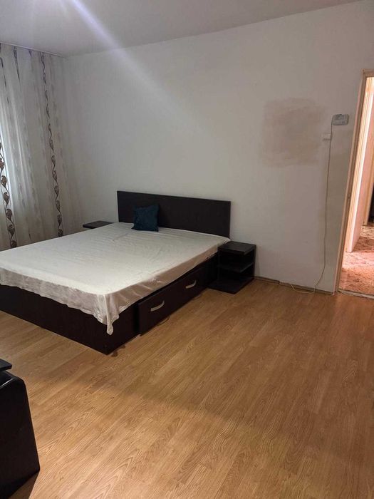 Inchiriez Garsoniera 40 mp