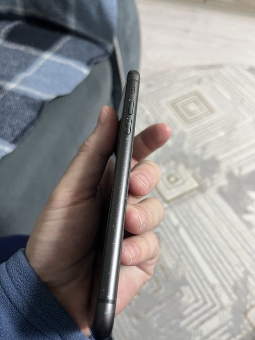 Продам Айфон 11, 128Gb