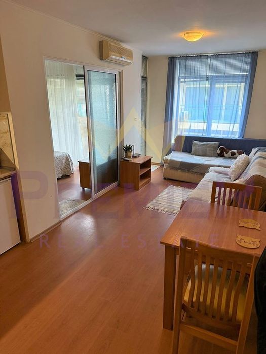 Продава се Двустаен апартамент в к.к. Слънчев бряг - 46 кв.м за 809 €/кв.м - Снимка #2