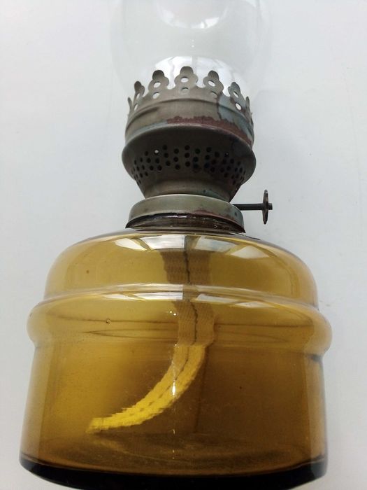 Стара газена лампа, комплект със стъклото.