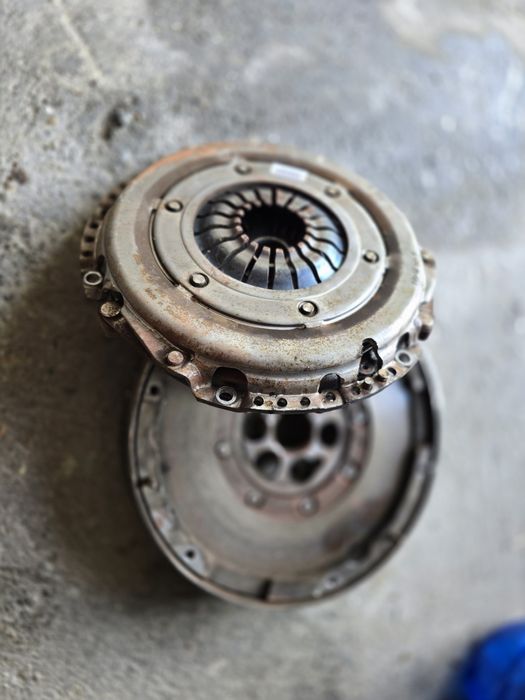 Volan + ambreiaj opel astra j 2.0 cdti euro 5 a20dth