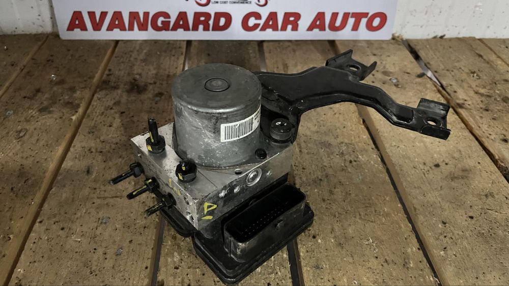 2 броя Abs помпа Hyundai i30 2 1.6