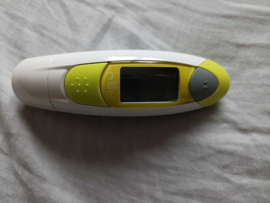 Безконтактен термометър AGU