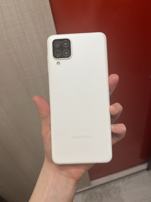 Samsung Galaxy M12 128gb