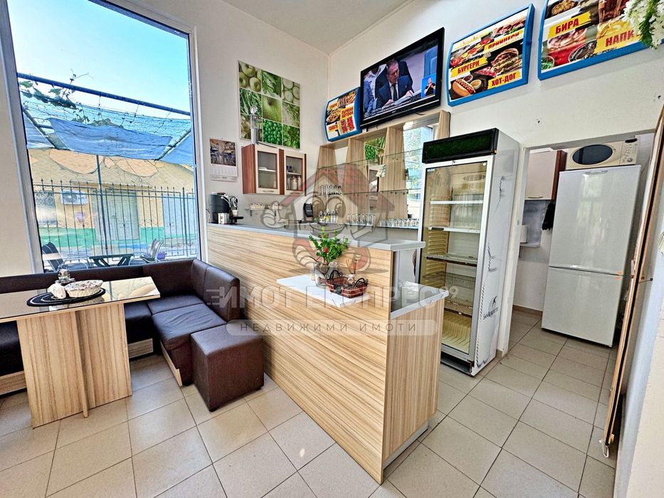 Заведение, с градина под наем, с човекопоток, обзаведено