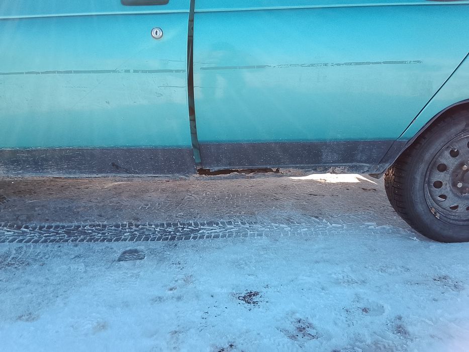 Ваз 21100,год:1999