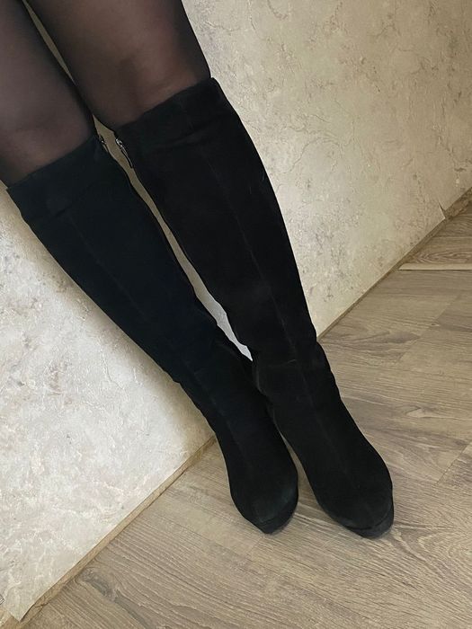 Обувь женская продам.