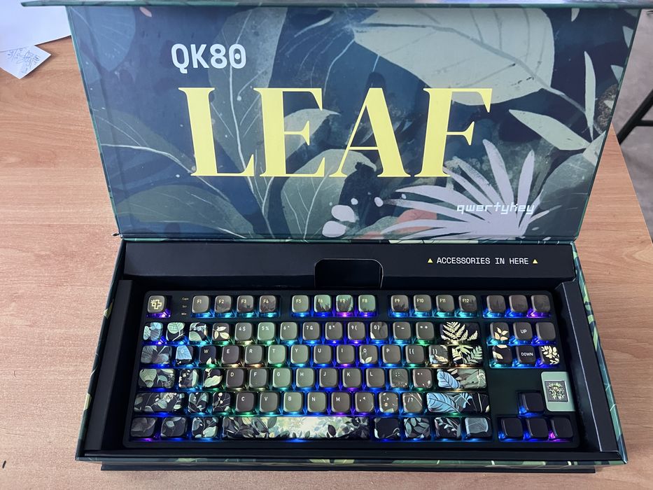 Tastatura mecanica QwertyKey k80 Leaf Verde