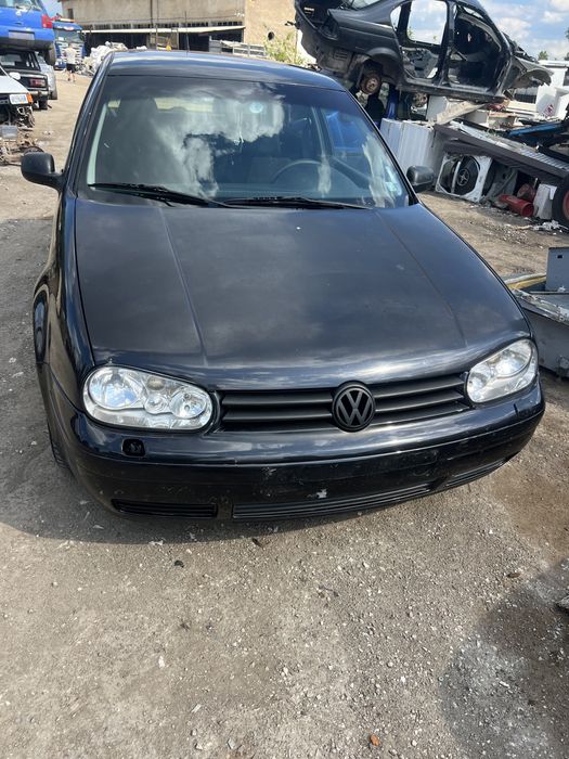 Volkswagen Golf 4 1.9 НА ЧАСТИ