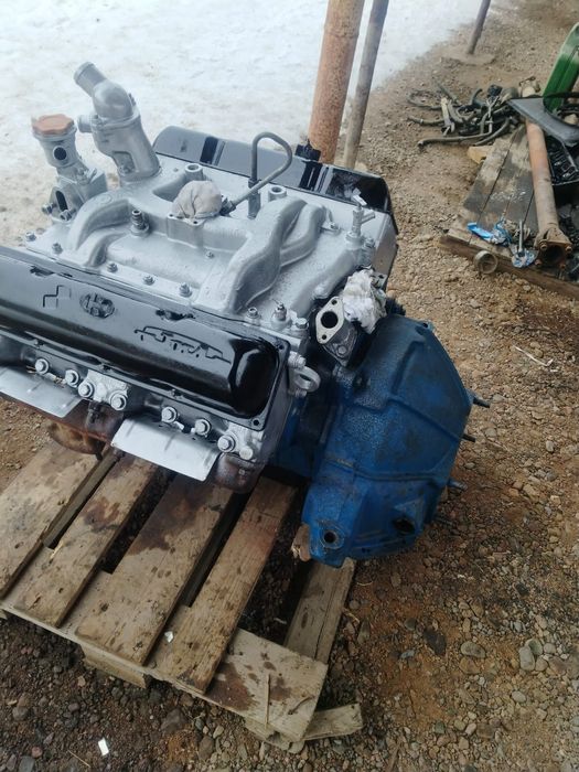 Продам двигатель на ЗИЛ