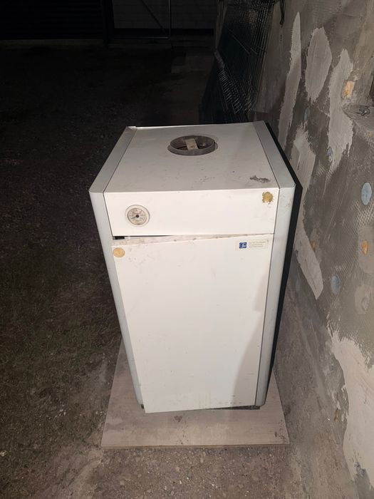 Продаю Газовая печь б/у