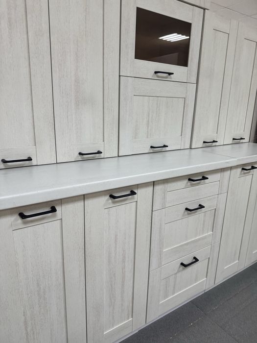 Кухонный гарнитур новый