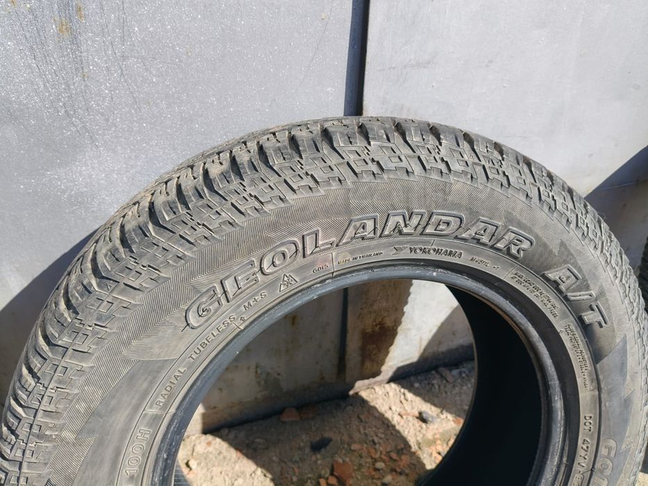 Продам шины Yokohama Geolander.