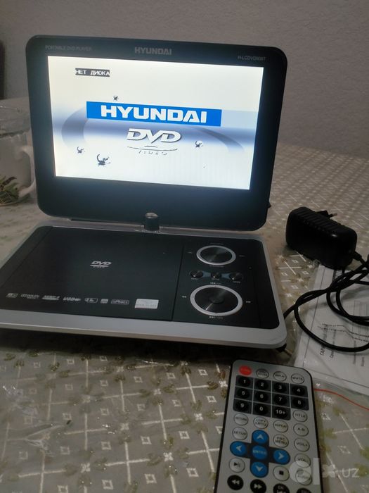 Портотив ДВД плеер HYNDAI