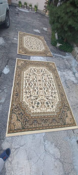 Ковры , в хорошем состоянии