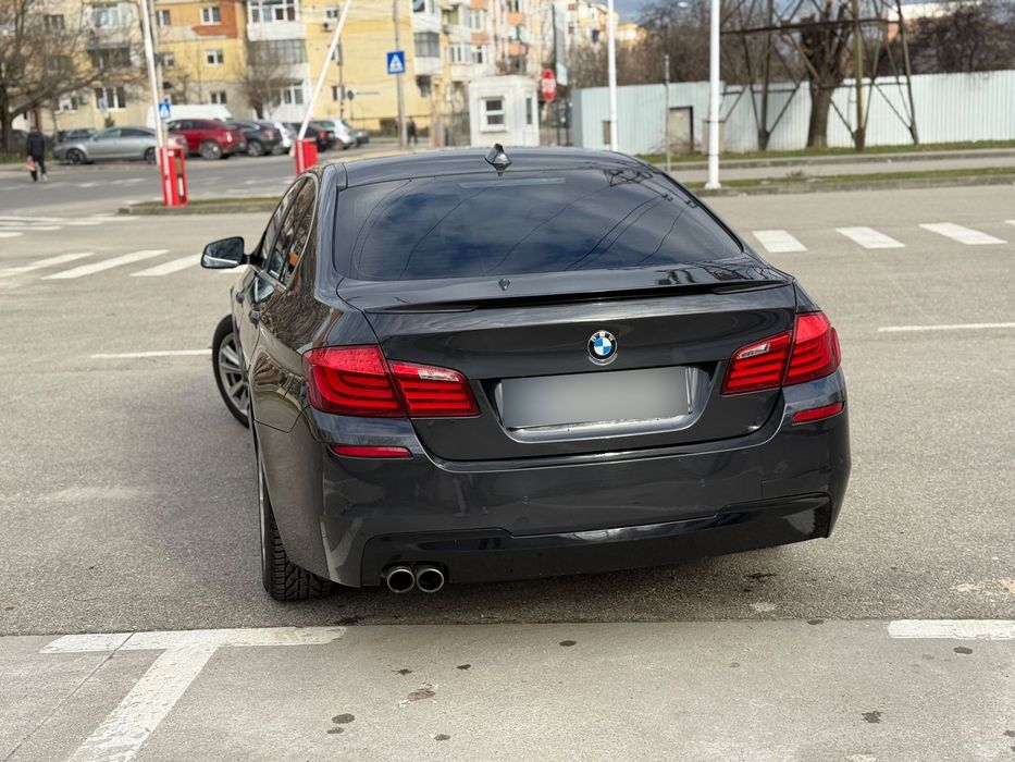 BMW 5 Series 2012 — imagine 42
