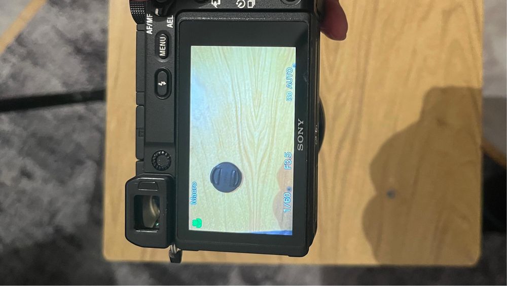 Sony A6400 в отличном состояний