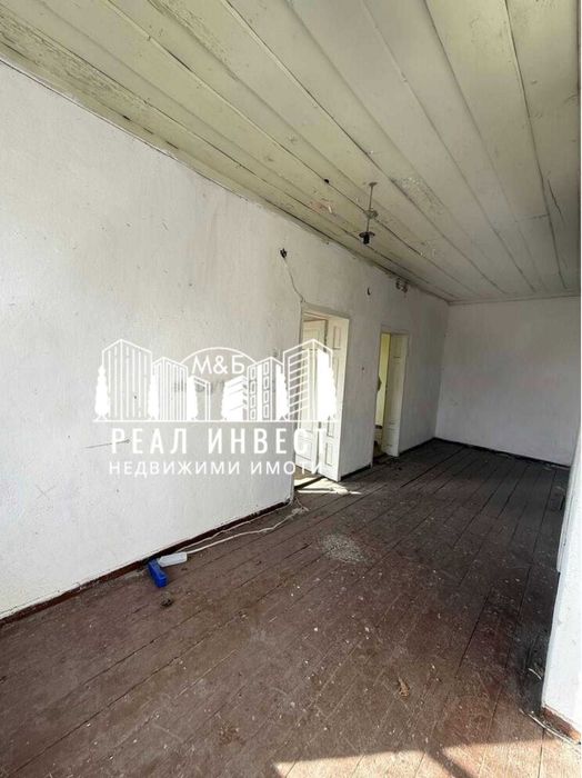 Продавам къща в Бодрово