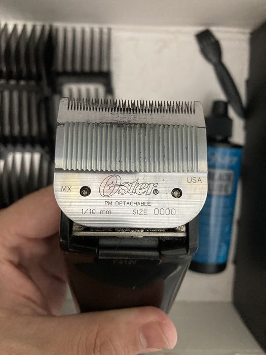 Продается машинка  Oster616