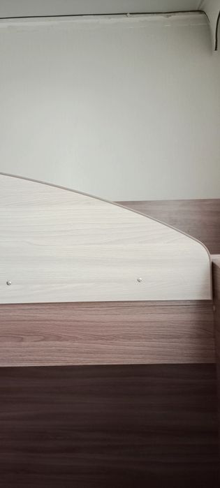 Кровать двухъярусная