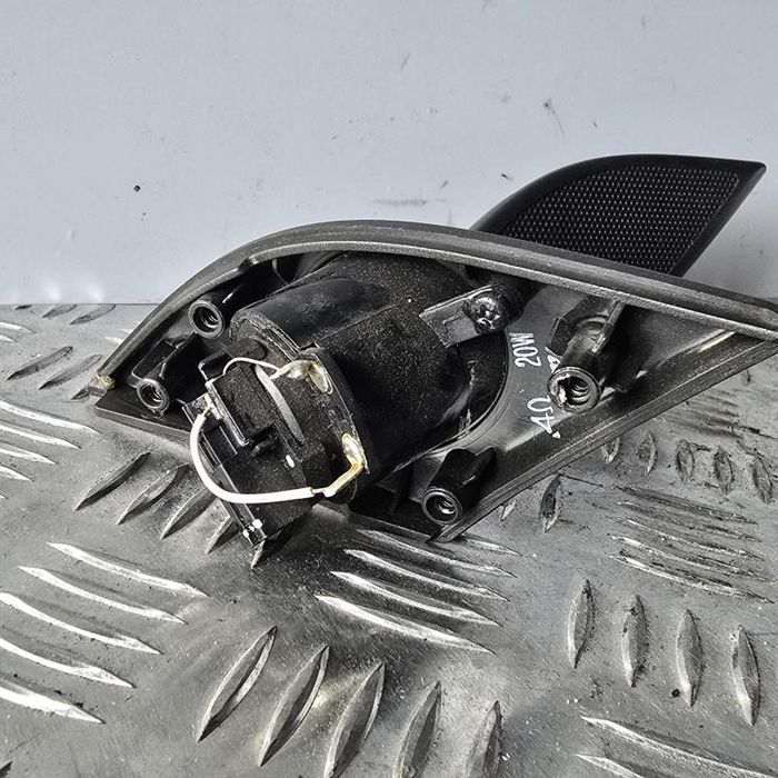 Set boxe tweeter panou usa fata Opel Antara