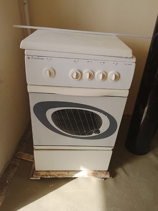 Газ плита сотилади