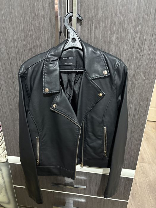 Кожанные куртки новые