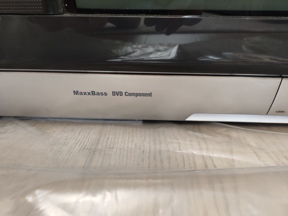 Телевизор JVC в отличном состоянии